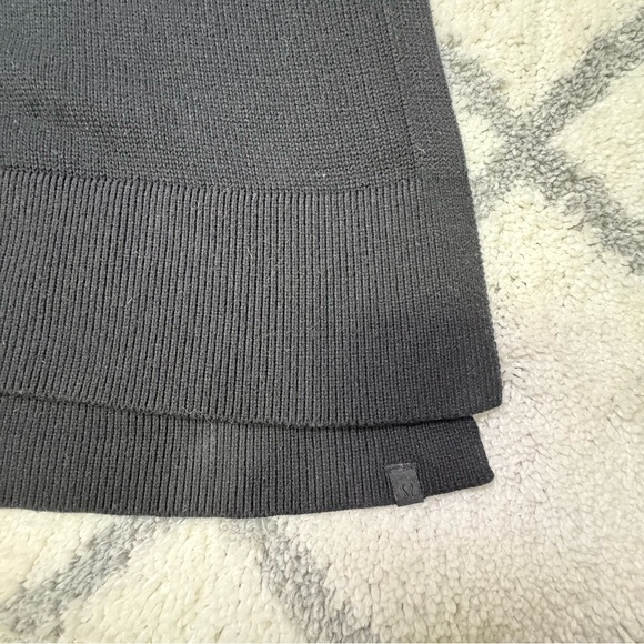 Lululemon Cashmere Poncho Womens M/L Opened Up Tee Shirt Hooded Cashlu Blend - Picture 2 of 9